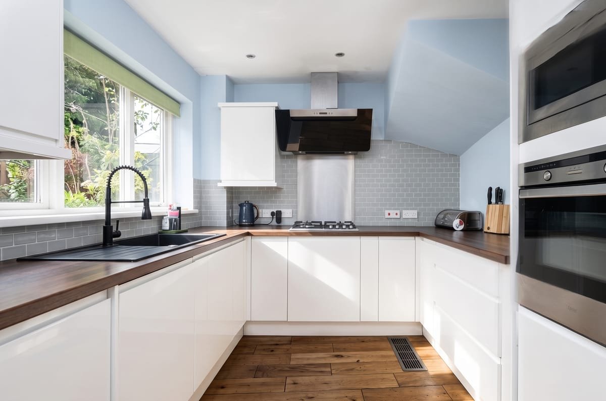 Garden Townhouse — kitchen