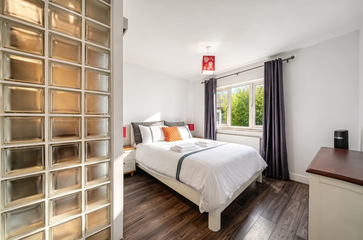 Garden Townhouse — master bedroom